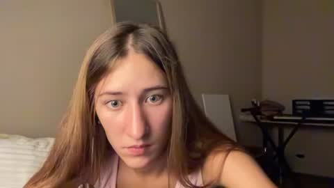 Snapshot of adellqueen chatting on 07.13.26 Adell online show from 07.13.26