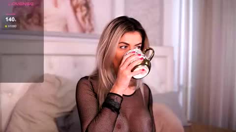 Adelyn online show from 11.02.25