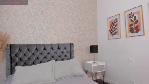 Snapshot of adhara_black01 chatting on 02.04.25 Adhara online show from 02.04.25