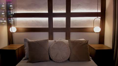 Snapshot of adhara_black01 chatting on 10.04.25 Adhara online show from 10.04.25