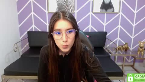 Adhara online show from 09.20.25