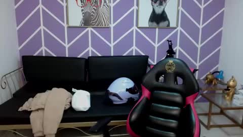 Adhara online show from 12.13.25