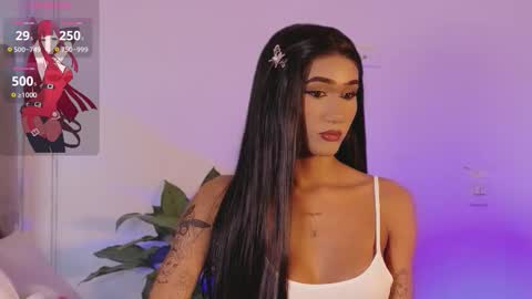 Snapshot of adharacute19 chatting on 10.10.25 Isabellafirst online show from 10.10.25