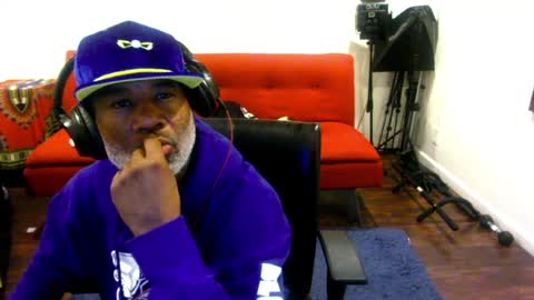 Snapshot of adick_ting chatting on 03.29.26 adick_ting online show from 03.29.26