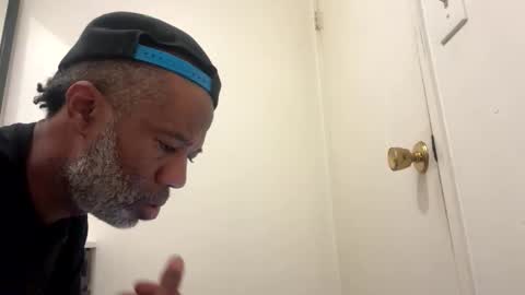 Snapshot of adick_ting chatting on 04.14.26 adick_ting online show from 04.14.26