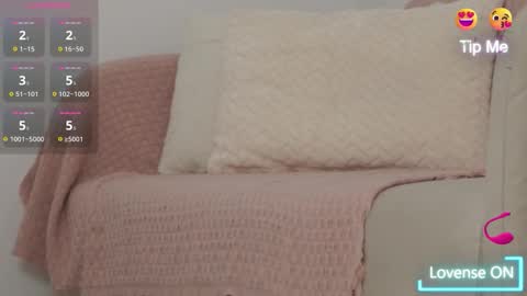 Adisson Fox online show from 12.18.25