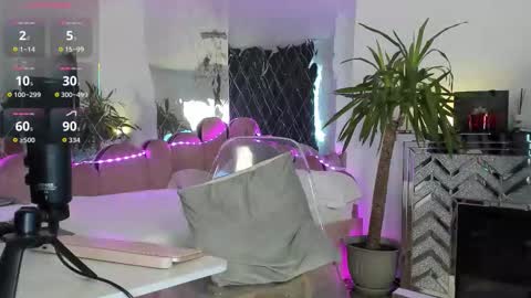 Adona online show from 11.09.25