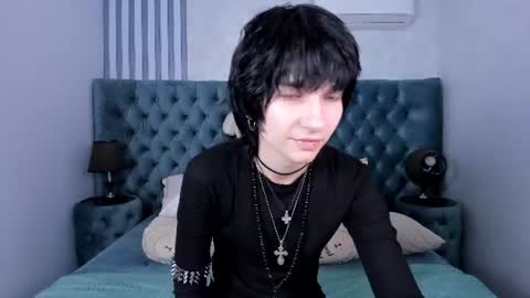 Snapshot of adonbev chatting on 07.03.26 adonbev online show from 07.03.26
