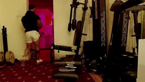 Adonis online show from 10.10.25