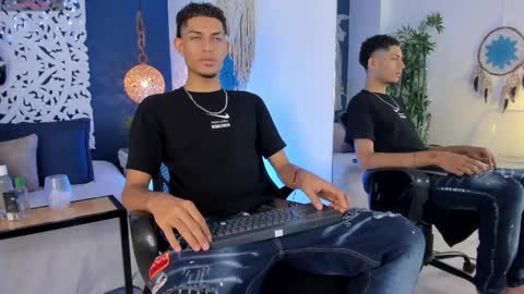 adonis_wb online show from 12.17.25