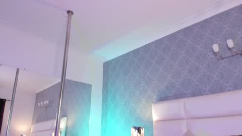 Adonis  online show from 09.26.25