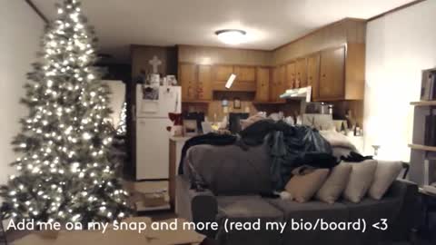 adorable22 online show from 12.17.24