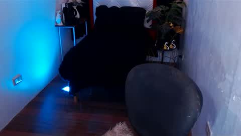 Snapshot of adorable_andrea chatting on 12.07.24 adorable_andrea online show from 12.07.24