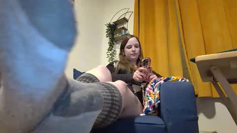 Snapshot of adorequeenbunny chatting on 01.03.25 Queen Bunny online show from 01.03.25