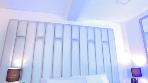 ANDREA PEREZ online show from 04.08.26