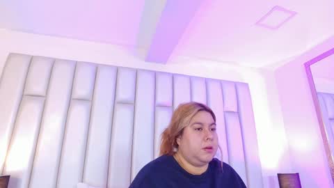 Snapshot of adreeaperez1 chatting on 04.24.26 ANDREA PEREZ online show from 04.24.26