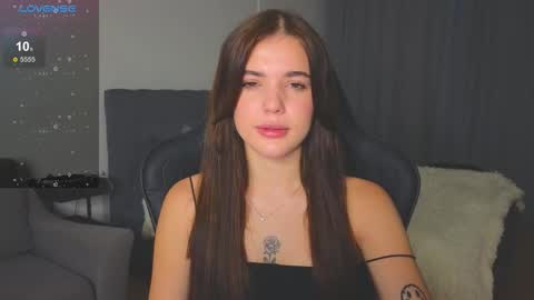 Snapshot of adri_dream chatting on 10.07.25 Adriana online show from 10.07.25