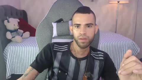 Snapshot of adri_sexboy chatting on 12.02.24 adri_sexboy online show from 12.02.24