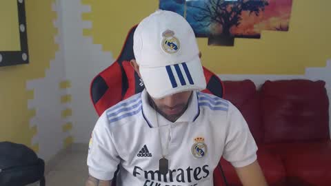 Snapshot of adri_sexboy chatting on 12.03.24 adri_sexboy online show from 12.03.24