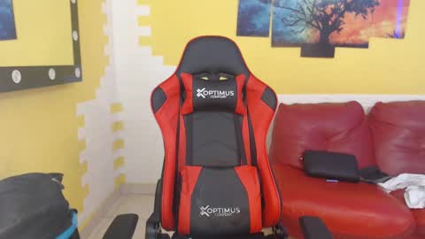 Snapshot of adri_sexboy chatting on 12.03.24 adri_sexboy online show from 12.03.24