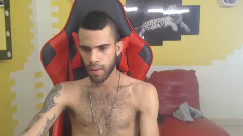 Snapshot of adri_sexboy chatting on 12.19.24 adri_sexboy online show from 12.19.24