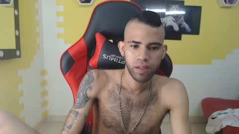 Snapshot of adri_sexboy chatting on 12.24.24 adri_sexboy online show from 12.24.24