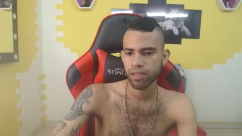 Snapshot of adri_sexboy chatting on 12.27.24 adri_sexboy online show from 12.27.24