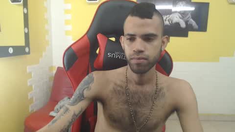 Snapshot of adri_sexboy chatting on 12.28.24 adri_sexboy online show from 12.28.24