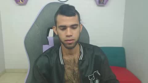 Snapshot of adri_sexboy chatting on 01.18.25 adri_sexboy online show from 01.18.25