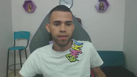 Snapshot of adri_sexboy chatting on 01.23.25 adri_sexboy online show from 01.23.25