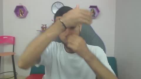 Snapshot of adri_sexboy chatting on 02.04.25 adri_sexboy online show from 02.04.25