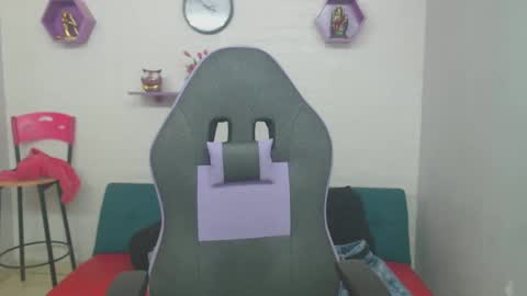 Snapshot of adri_sexboy chatting on 02.06.25 adri_sexboy online show from 02.06.25