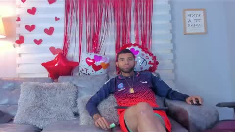 Snapshot of adri_sexboy chatting on 02.11.25 adri_sexboy online show from 02.11.25