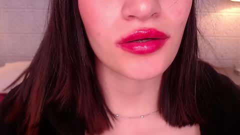 Adri online show from 04.11.26