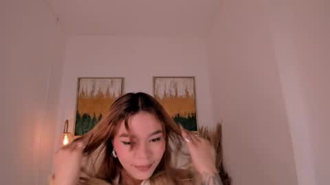 Snapshot of adria_ross chatting on 05.29.26 Adriana online show from 05.29.26