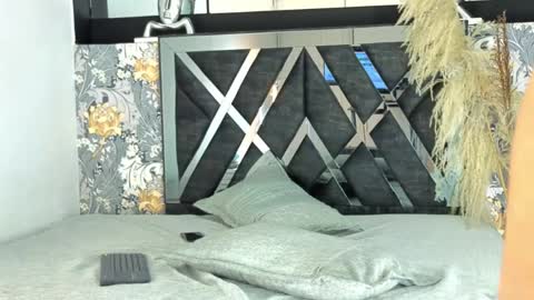 Adrian and Camii online show from 04.08.26