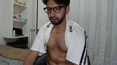 Adrian Falcon online show from 04.14.26