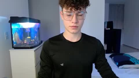 adrian morelli online show from 10.25.25