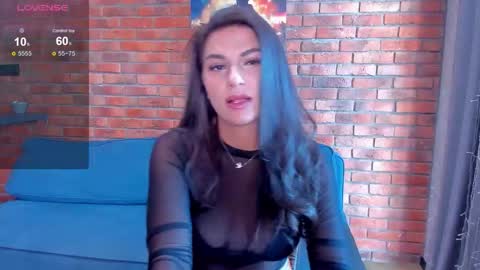 Adriana online show from 10.25.25