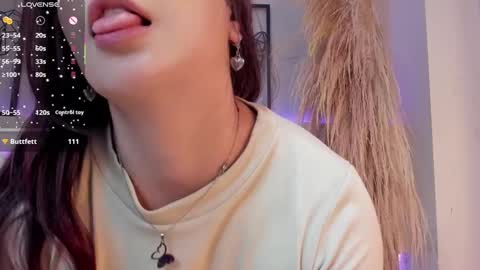 Adri  online show from 09.24.25