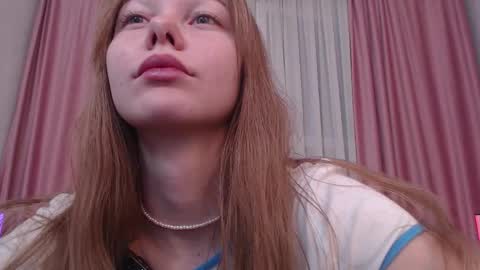 Snapshot of adriana_meow246 chatting on 11.26.25 Adriana online show from 11.26.25