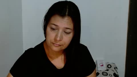 Snapshot of adriana_milf chatting on 11.26.25 Adriana milf online show from 11.26.25