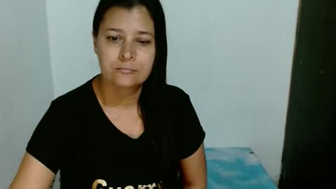 Snapshot of adriana_milf chatting on 01.10.26 Adriana milf online show from 01.10.26