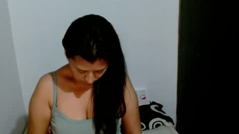 Snapshot of adriana_milf chatting on 06.19.26 Adriana milf online show from 06.19.26