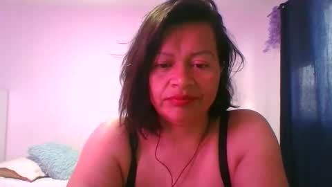 adrianagogo18 online show from 09.18.25