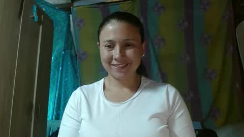 Adriana Tellez online show from 01.20.25