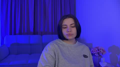 Snapshot of adrianatores chatting on 05.12.26 AdrianaTores online show from 05.12.26