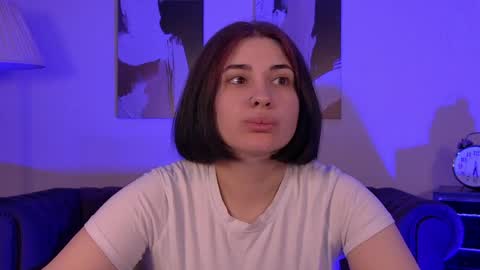 Snapshot of adrianatores chatting on 06.03.26 AdrianaTores online show from 06.03.26