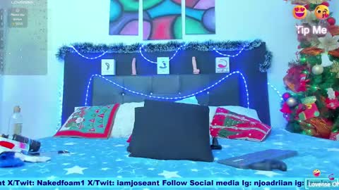 Snapshot of adriano_bigcock chatting on 12.27.24 Adrian online show from 12.27.24