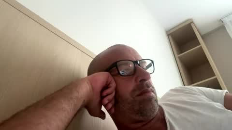 Snapshot of adrienfromparis chatting on 06.22.26 adrienfromparis online show from 06.22.26
